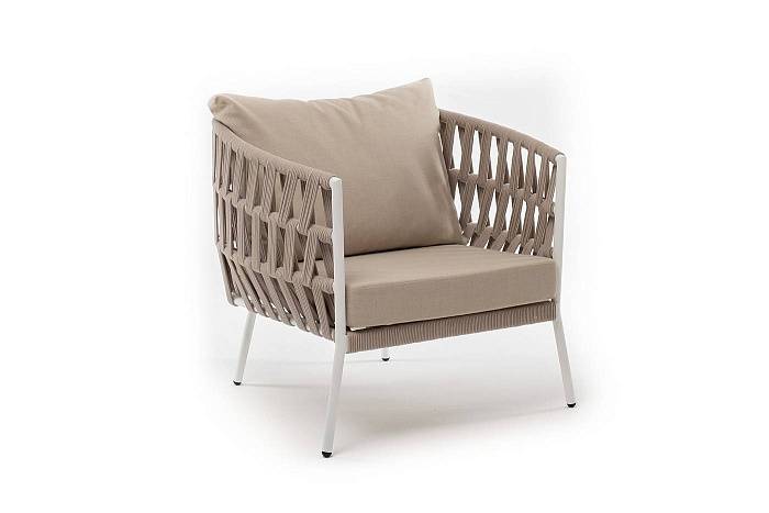 Кресло Диего 4SIS плетеное из роупа, каркас алюминий белый муар, роуп бежевый круглый, ткань бежевая 52 фото 2