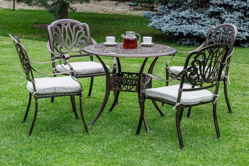 Обеденный комплект Wilhelm Royal Family из алюминия на 4 персоны фото 1