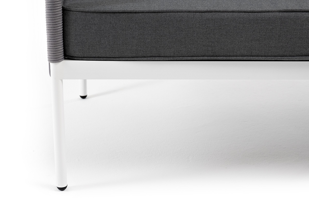 Канны диван 3-местный плетеный из роупа, каркас алюминий белый муар, роуп светло-серый круглый, ткань темно-серая 027 фото 7