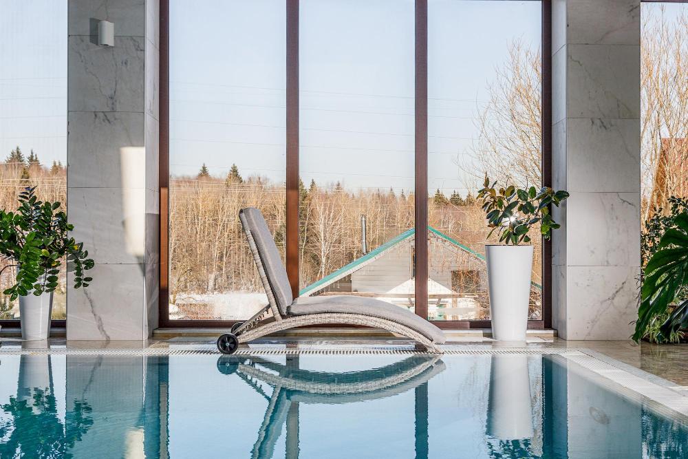 Шезлонг Agata Royal Family из искусственного ротанга с матрасом, цвет бежевый фото 5