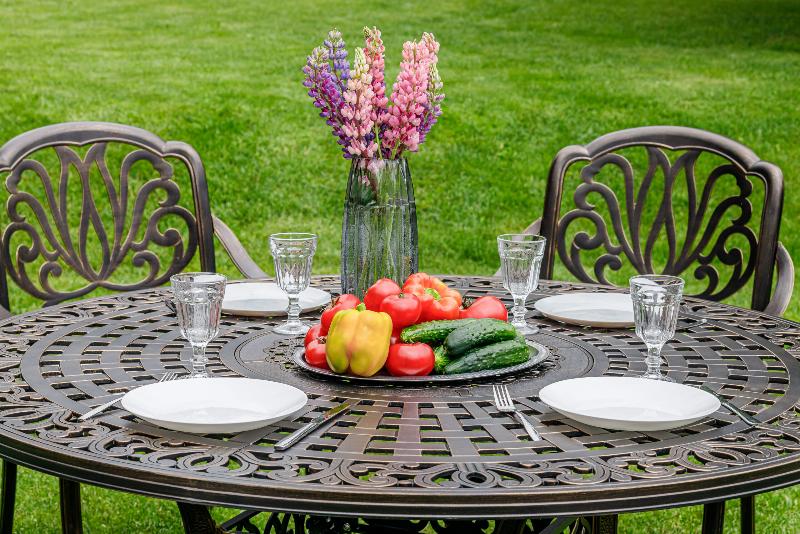 Обеденный комплект Wilhelm Royal Family из алюминия на 6 персон фото 3