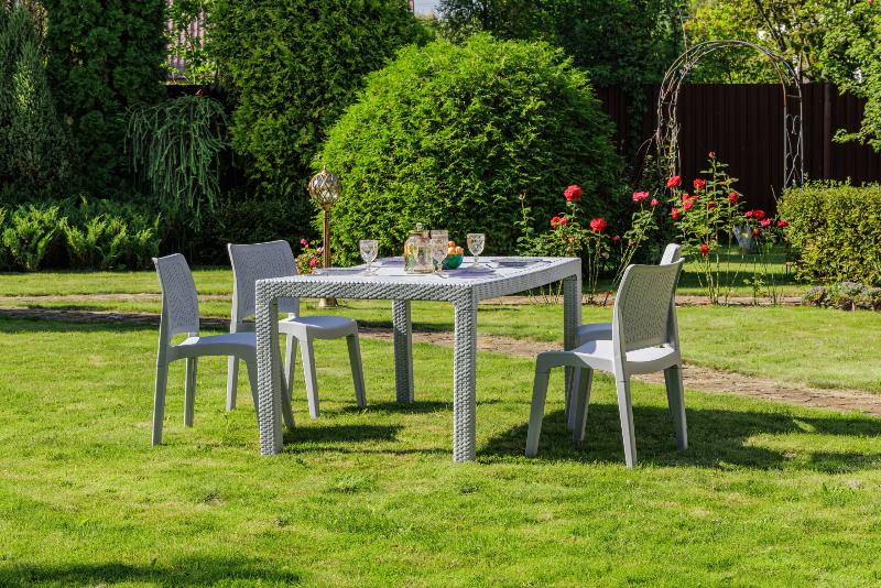 Обеденный комплект July S Royal Family из пластика, цвет светло-серый фото 2