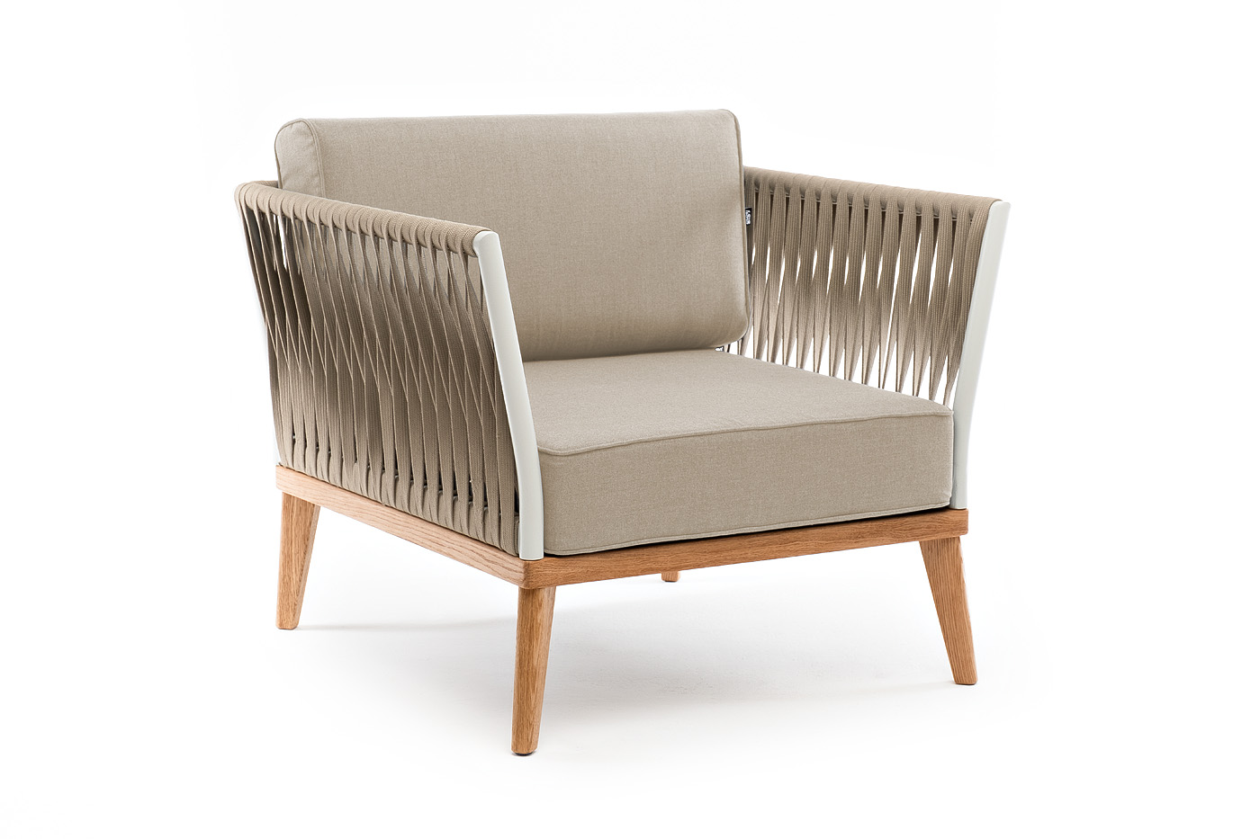 Касабланка кресло плетеное из роупа, основание дуб, каркас алюминий светло-серый (RAL7035) муар, роуп серо-коричневый 23мм, ткань бежевая 15052 фото 3