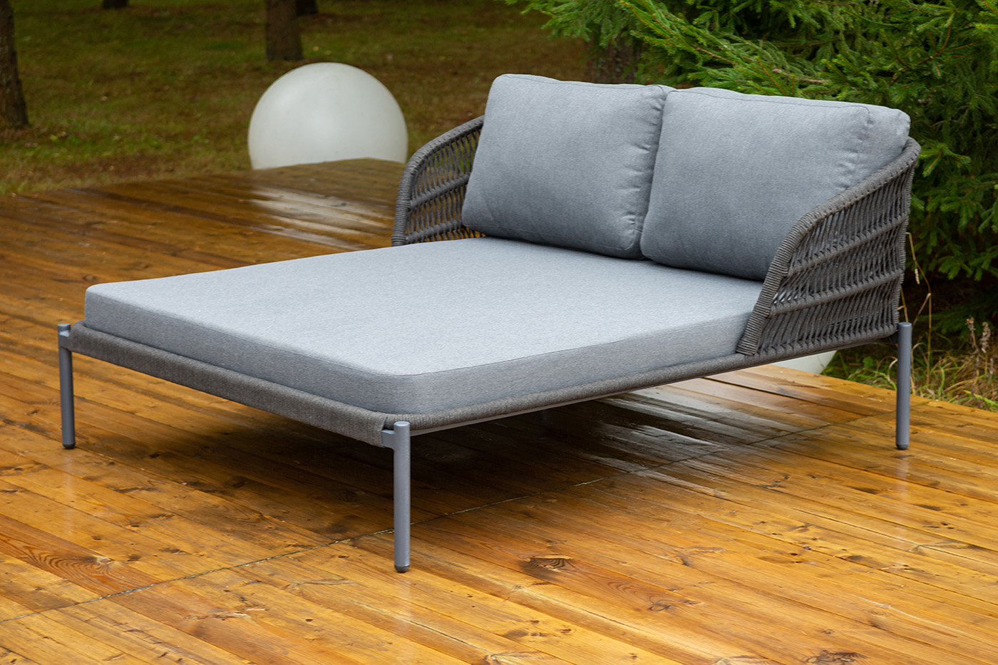 Позитано лежак плетеный из роупа, каркас алюминий темно-серый (RAL7024) муар, роуп темно-серый круглый, ткань темно-серая 027 фото 3