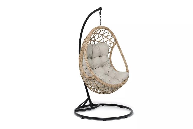 Подвесное кресло Венеция 4SIS из искусственного ротанга, цвет соломенный с бежевой подушкой фото 1