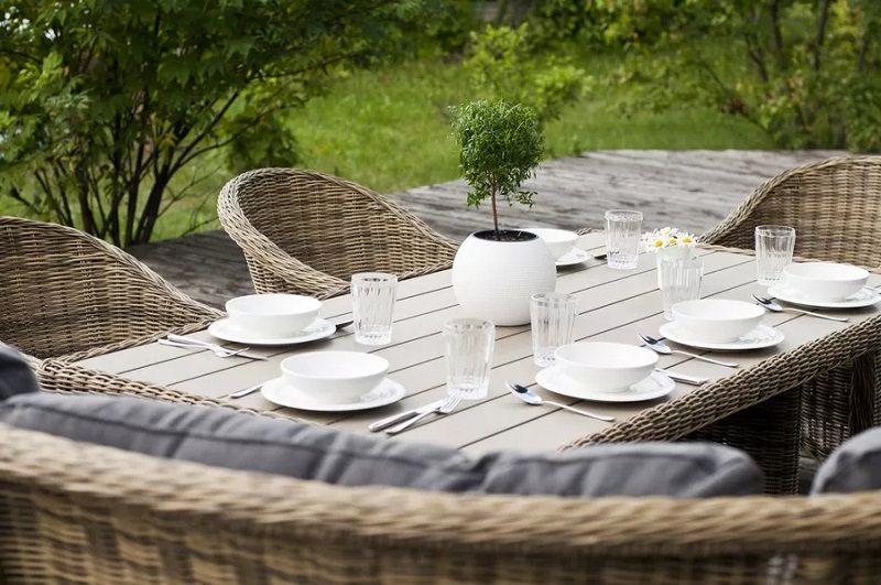 Плетеный обеденный стол Бергамо 4SIS из искусственного ротанга, цвет соломенный фото 3