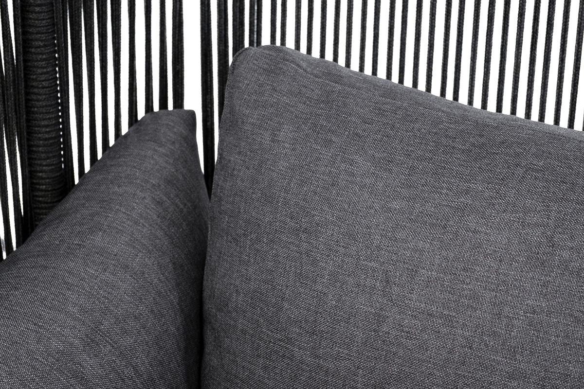 Мадрид кресло плетеное из роупа, каркас алюминий темно-серый (RAL7024) муар, роуп темно-серый круглый, ткань темно-серая 027 фото 6