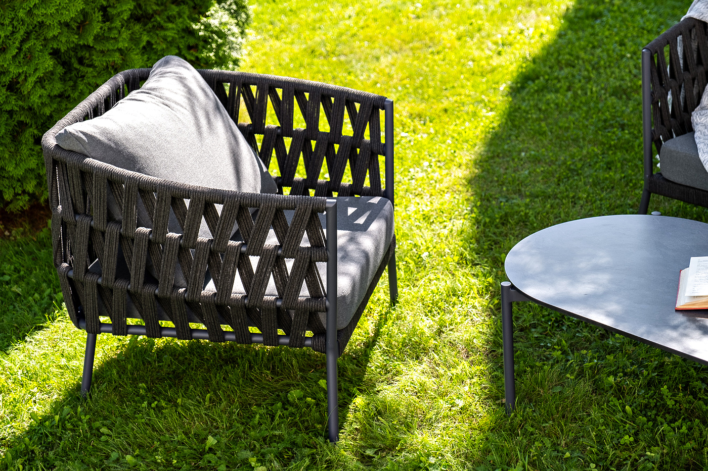 Диего лаунж-зона 4-местная плетеная из роупа (веревки), каркас алюминиевый темно-серый, роуп темно-серый фото 7