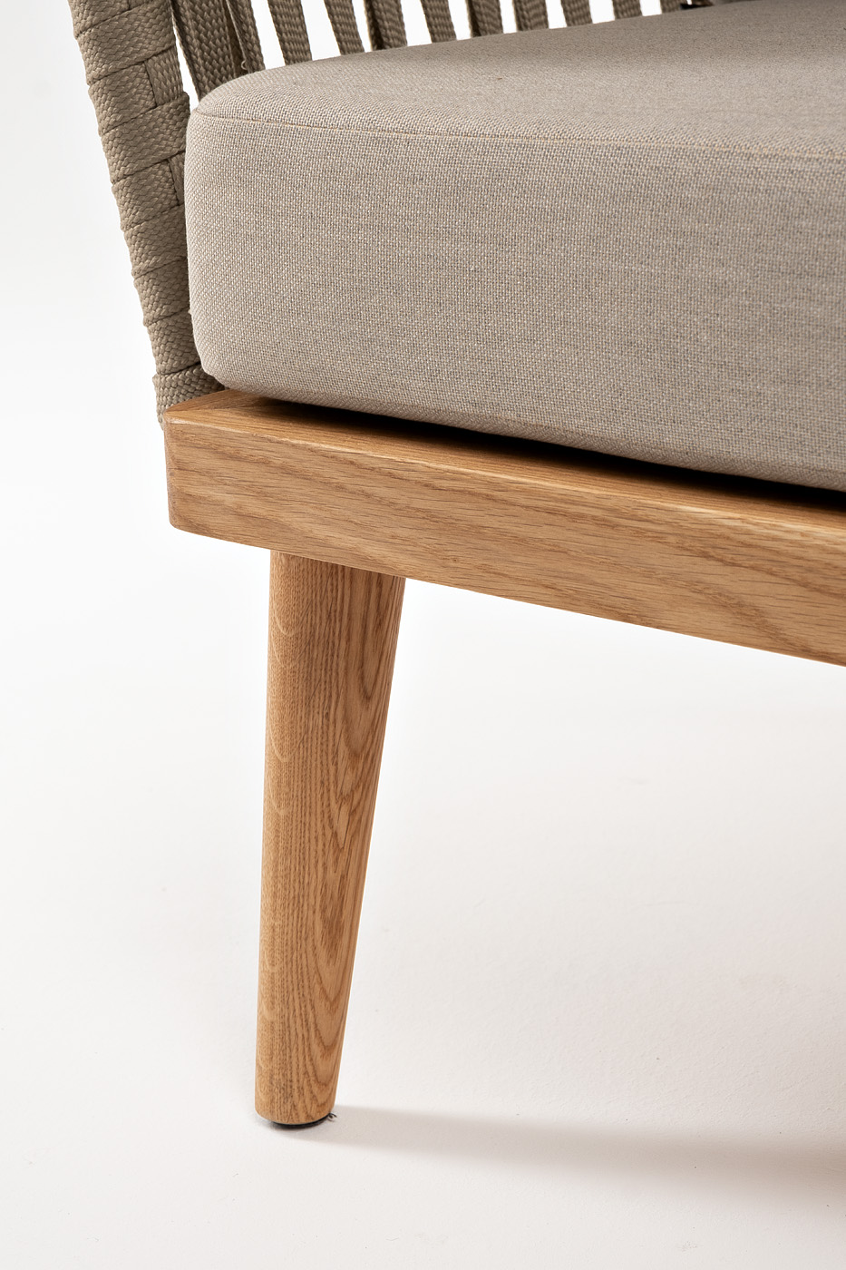 Мальорка диван 3-местный плетеный из роупа, основание дуб, роуп серо-коричневый 23мм, ткань бежевая 15052 фото 7