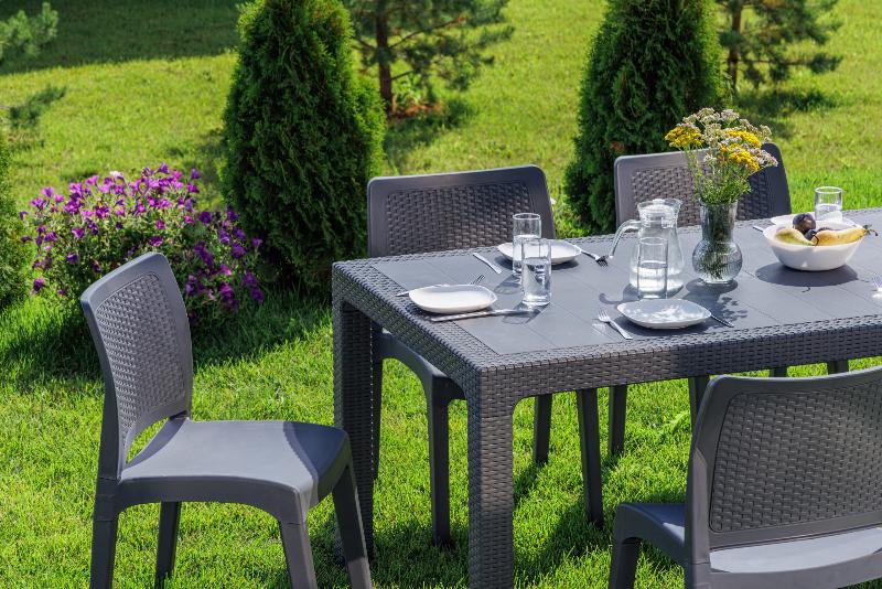 Обеденный комплект July M Royal Family из пластика, цвет графит фото 4