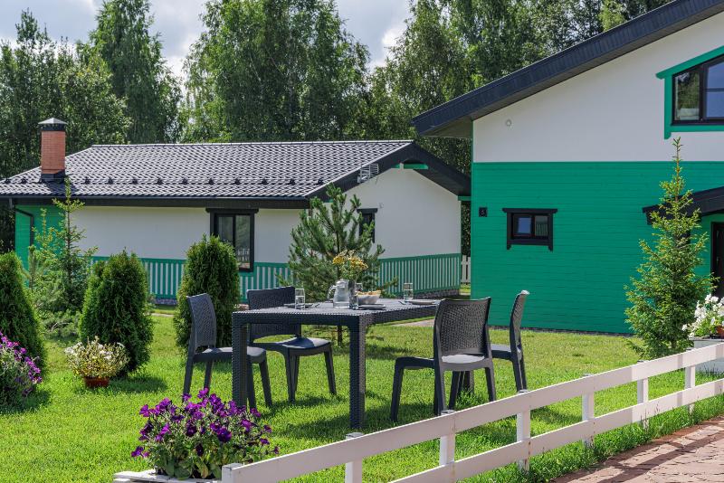 Обеденный комплект July S Royal Family из пластика, цвет графит фото 3