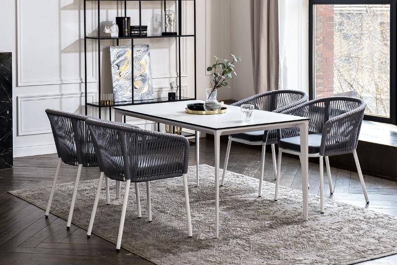 Обеденная группа Малага 4SIS на 4 персоны со стульями "Марсель", каркас белый, роуп светло-серый фото 2