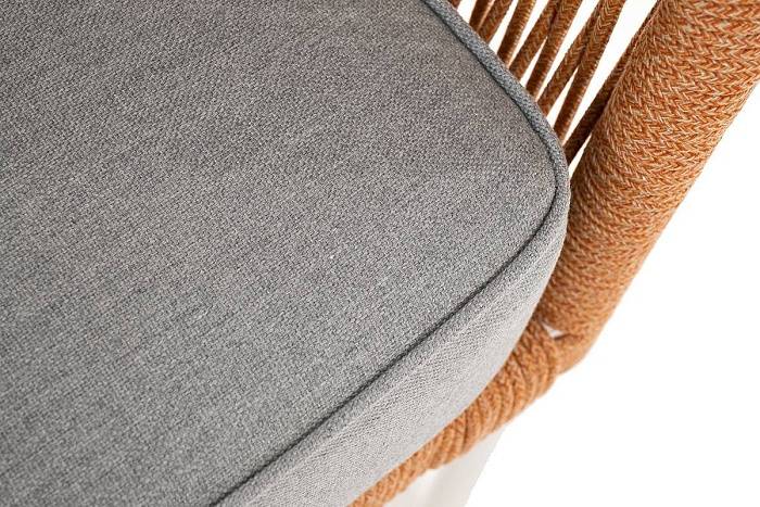 Диван Канны 4SIS 2-местный плетеный из роупа, каркас алюминий светло-серый (RAL7035) муар, роуп оранжевый меланж круглый, ткань светло-серая фото 2