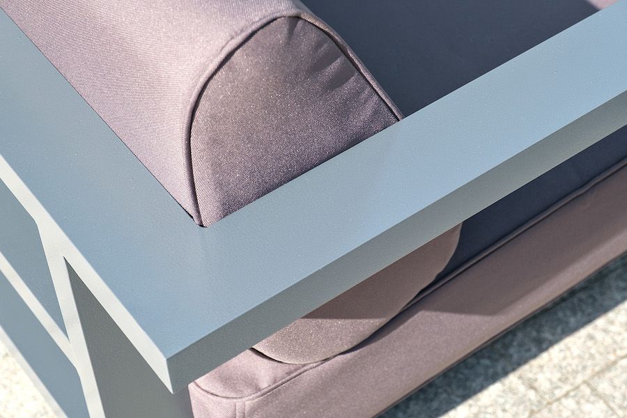 Лаунж-зона Гранада из алюминия со столиком из HPL фото 6