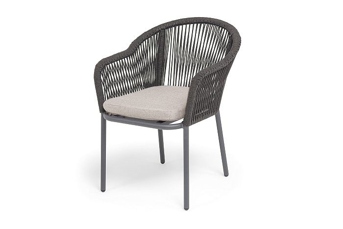 Лион стул плетеный из роупа, каркас алюминий темно-серый (RAL7024) муар, роуп темно-серый круглый, ткань бежевая 052 фото 1