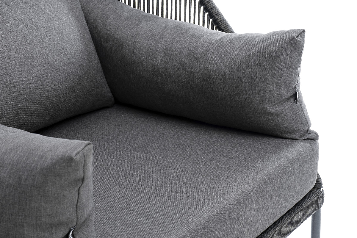 Мадрид кресло плетеное из роупа, каркас алюминий темно-серый (RAL7024) муар, роуп темно-серый круглый, ткань темно-серая 027 фото 4