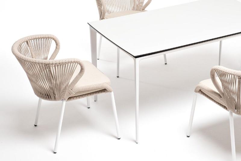 Обеденная группа Малага 4SIS на 4 персоны со стульями "Милан", каркас белый, роуп бежевый фото 5