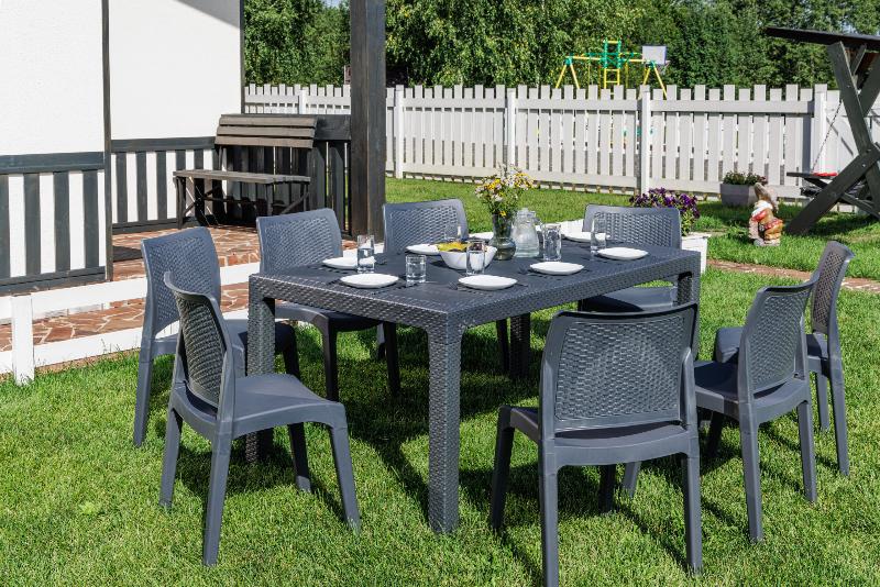 Обеденный комплект July L Royal Family из пластика, цвет графит фото 1