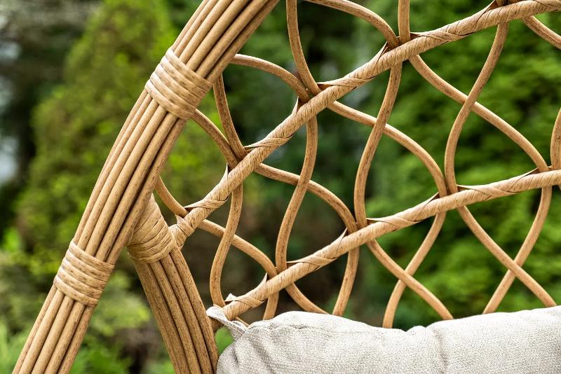 Подвесное кресло Венеция 4SIS из искусственного ротанга, цвет соломенный с бежевой подушкой фото 4