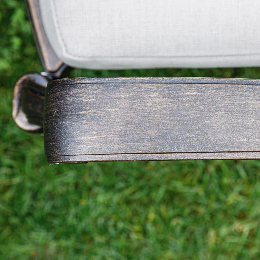 Обеденное кресло Wilhelm Royal Family из литого алюминия фото 5