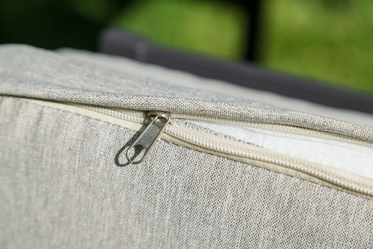 Обеденное кресло Oscar Royal Family из алюминия с подлокотниками из поливуда фото 7