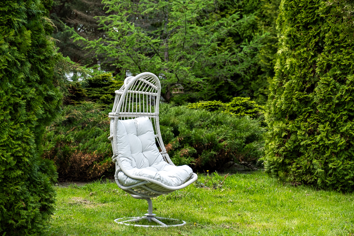 Севилья кресло-кокон из искусственного ротанга, цвет светло-серый фото 1