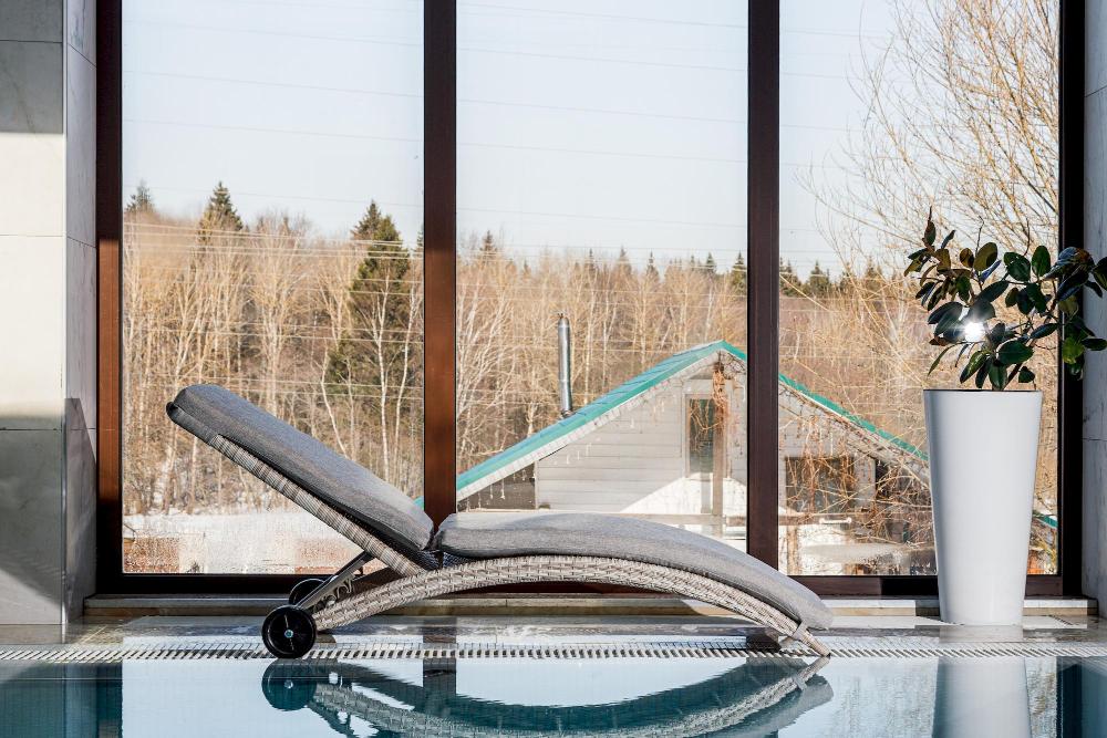 Шезлонг Agata Royal Family из искусственного ротанга с матрасом, цвет бежевый фото 4