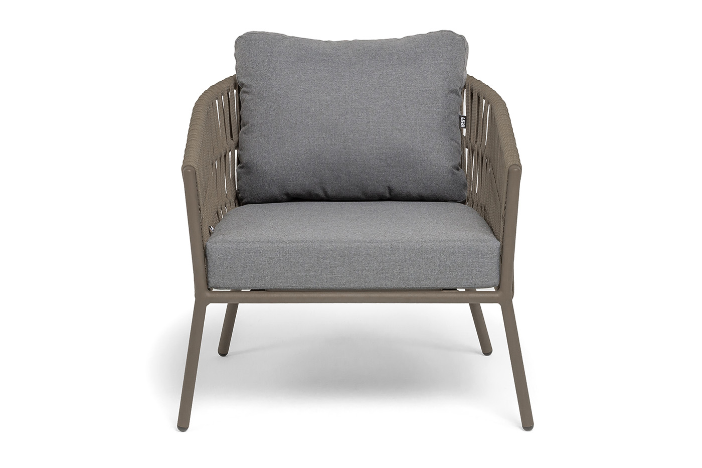 Комо кресло плетеное из роупа, каркас алюминий бежево-серый (RAL7006) муар, роуп серо-коричневый 23мм, ткань темно-серая 027 фото 3