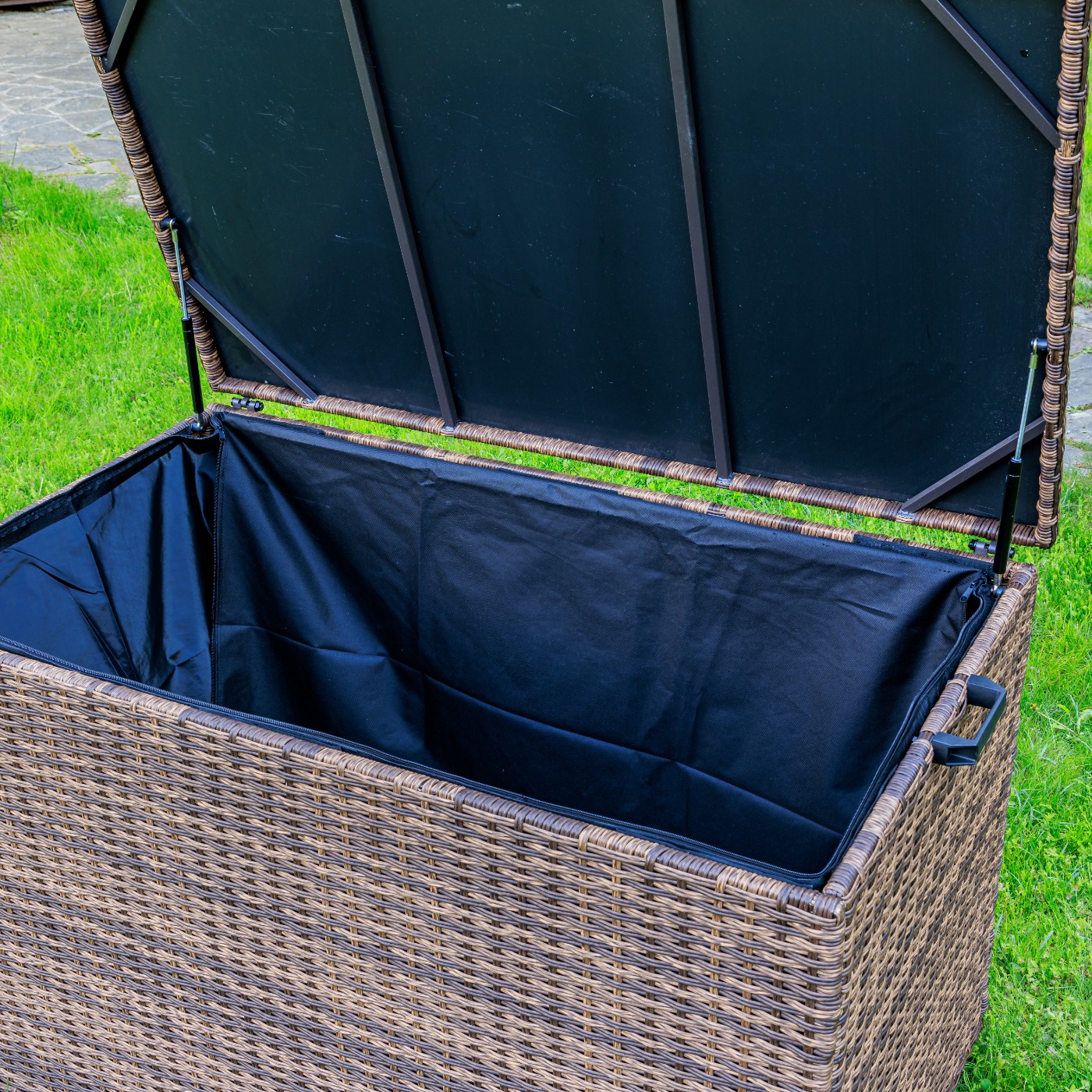 Сундук для хранения Karl 120 Royal Family из искусственного ротанга c колесиками, цвет коричневый фото 9