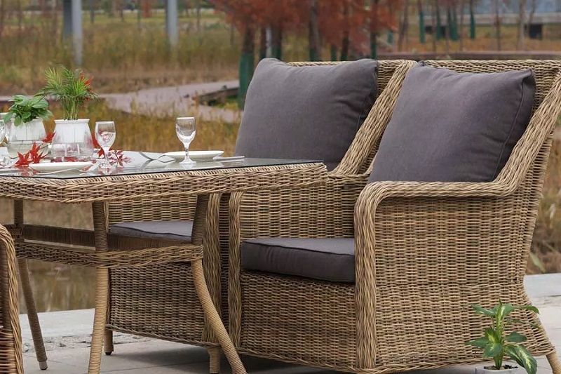 Обеденная группа Гляссе 4SIS из искусственного ротанга, цвет соломенный фото 7