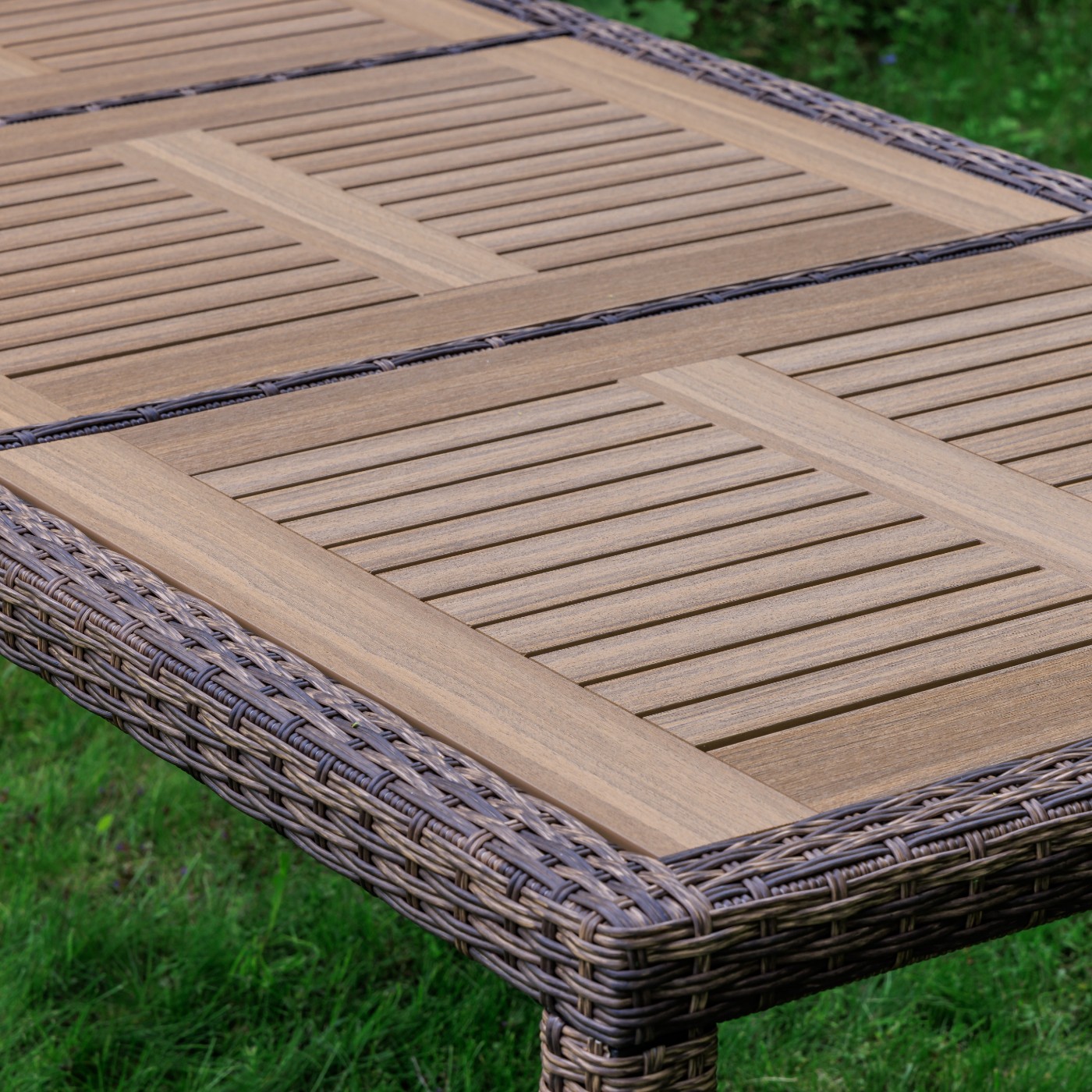 Обеденный стол Amelia Royal Family из искусственного ротанга 200 см, цвет коричневый фото 4