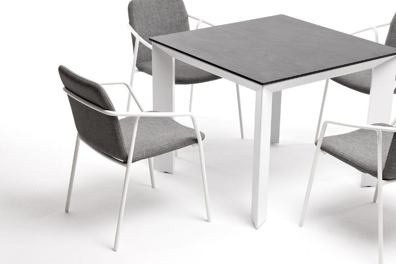 Обеденная группа Венето 4SIS на 4 персоны со стульями "Марокко", каркас белый, роуп серый фото 2