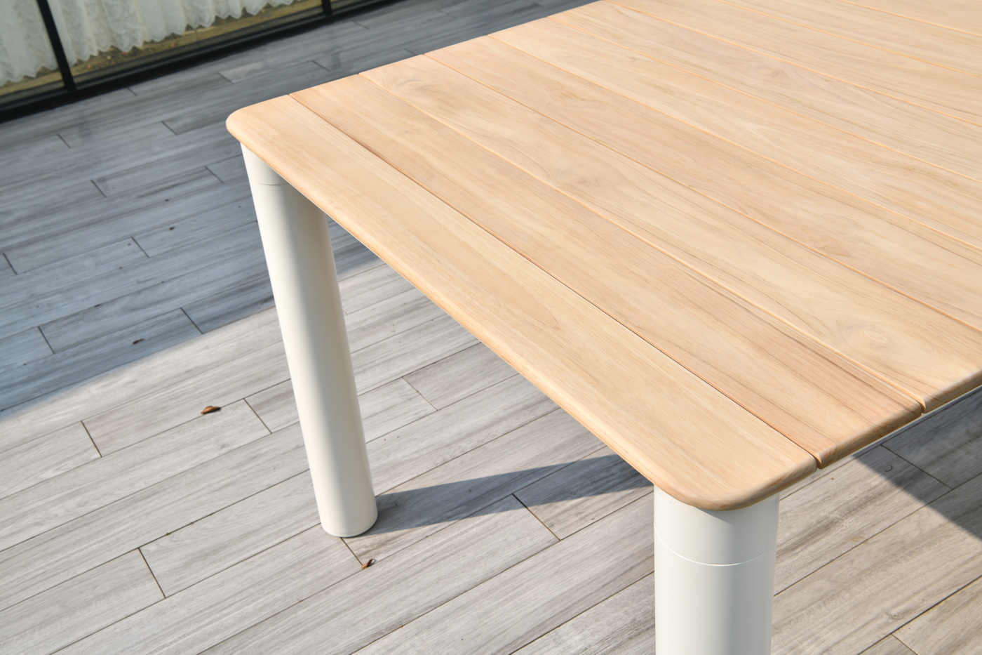 Прага обеденный стол с тиковой столешницей и алюминиевым каркасом фото 5