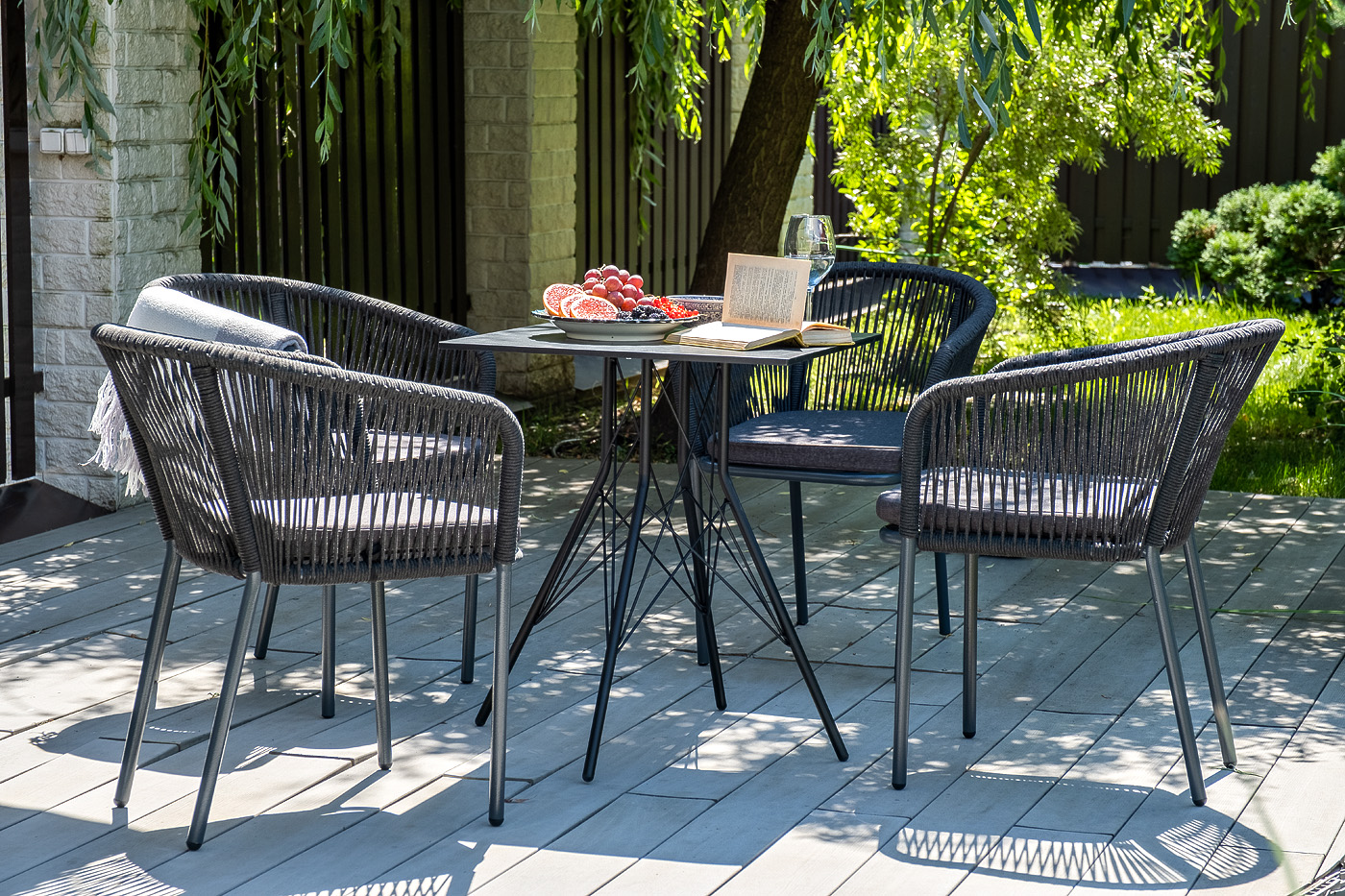 Конте интерьерный стол из HPL 70x70см, цвет серый гранит фото 5