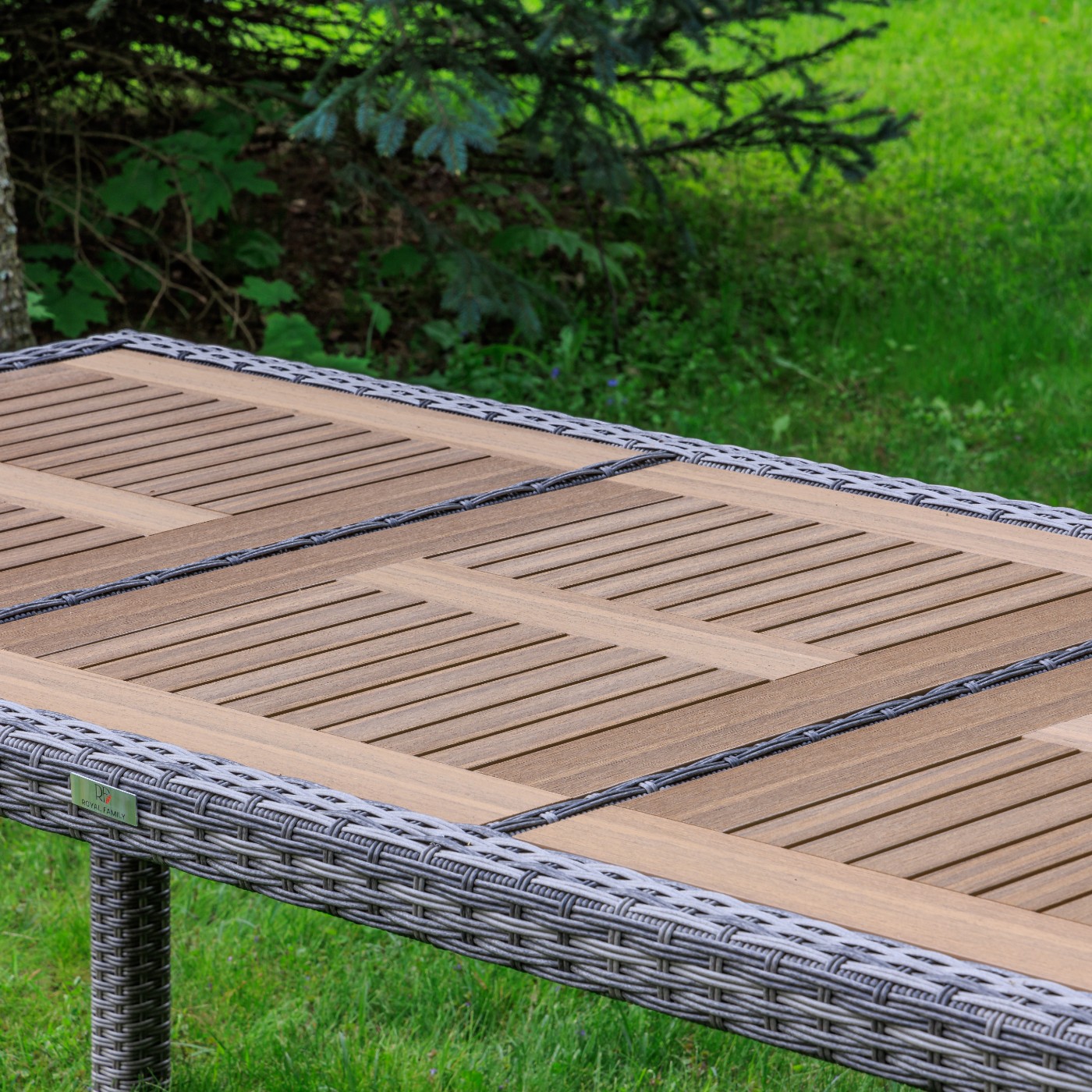 Обеденный стол Amelia Royal Family из искусственного ротанга 200 см, цвет серый фото 2