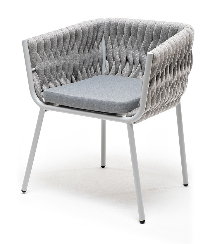 Монако стул плетеный из роупа, каркас алюминий светло-серый (RAL7035) муар, роуп светло-серый 40 мм, ткань светло-серая фото 1