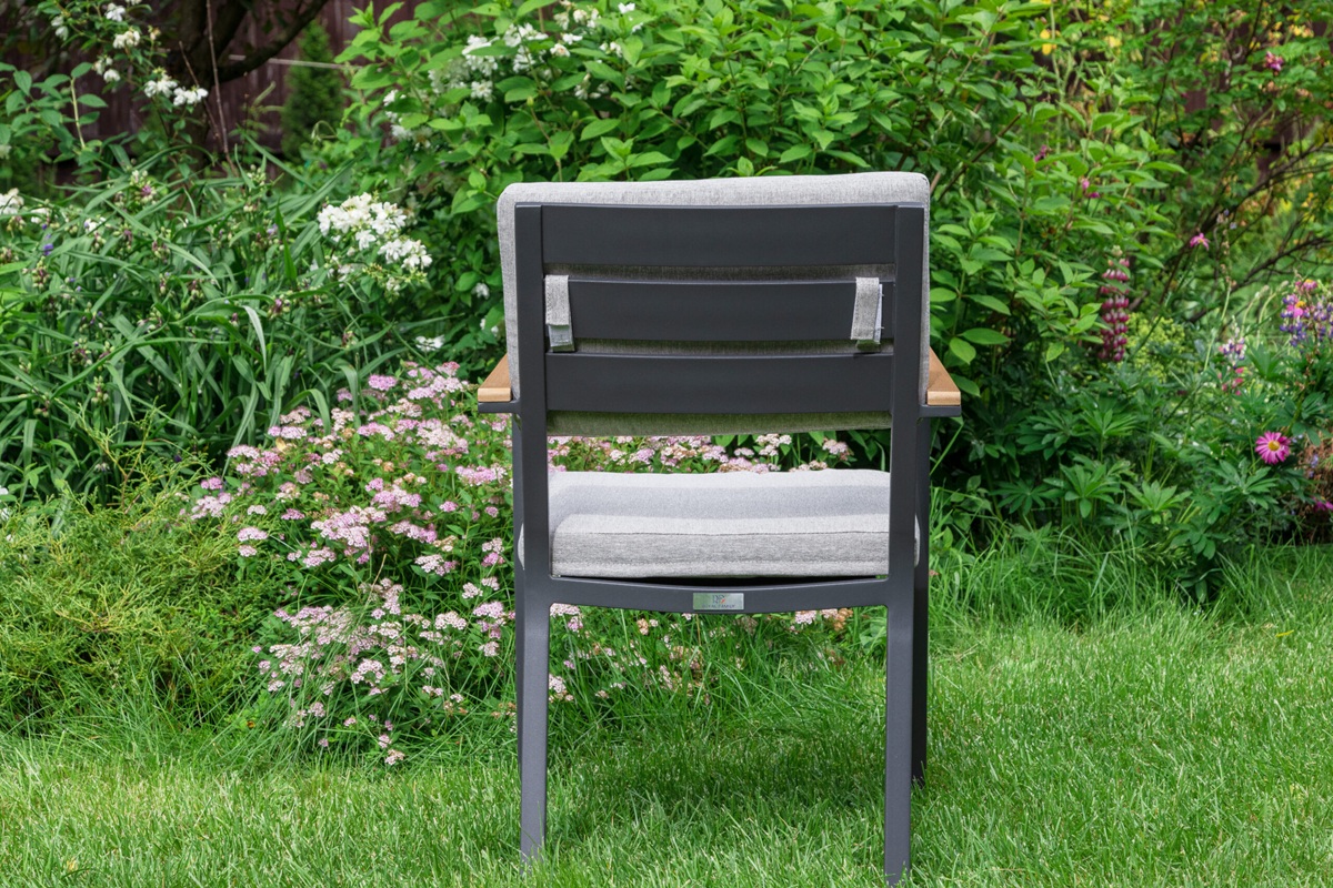 Обеденное кресло Oscar Royal Family из алюминия с подлокотниками из поливуда фото 4