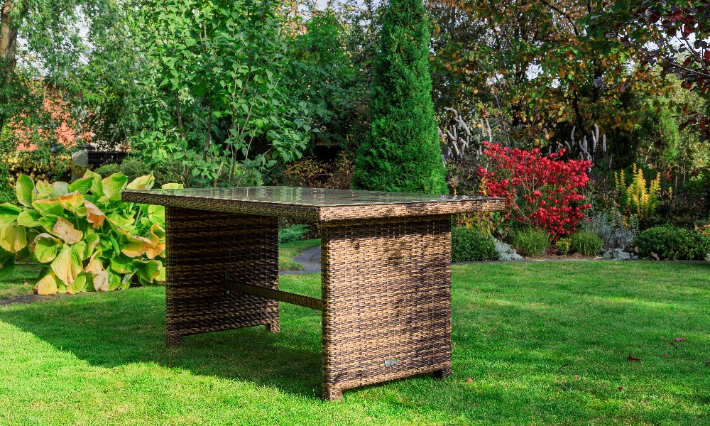 Обеденный стол Fiona Royal Family из искусственного ротанга, цвет коричневый фото 1