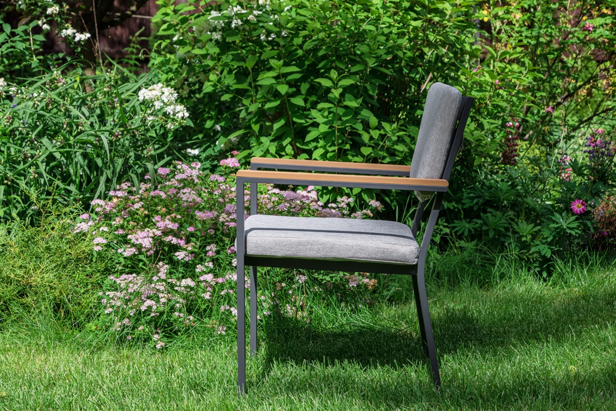 Обеденное кресло Oscar Royal Family из алюминия с подлокотниками из поливуда фото 3