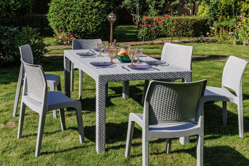 Обеденный комплект July M Royal Family из пластика, цвет светло-серый фото 4