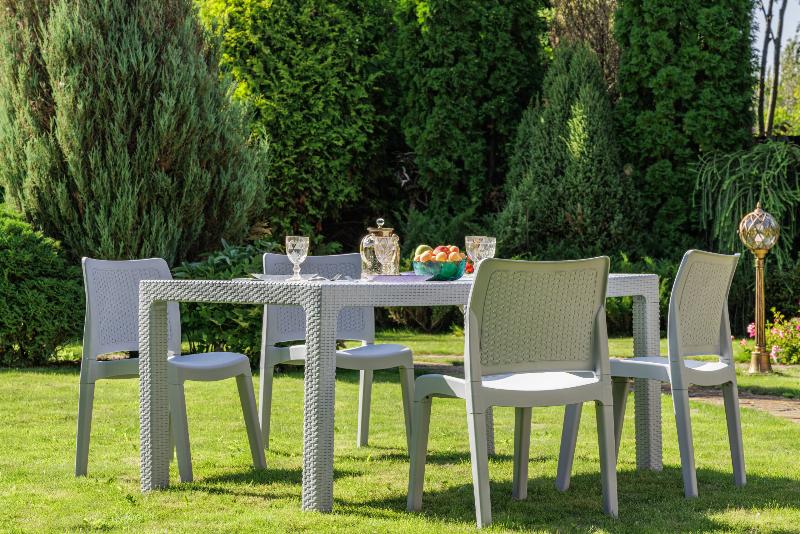 Обеденный комплект July S Royal Family из пластика, цвет светло-серый фото 5