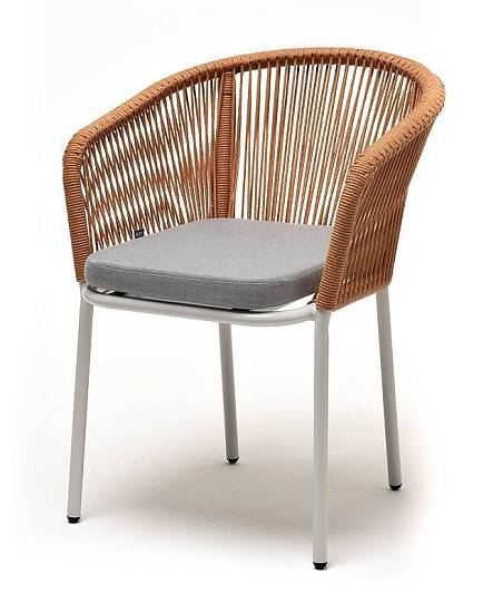 Стул Марсель 4SIS плетеный из роупа, каркас алюминий светло-серый (RAL7035) муар, роуп оранжевый меланж круглый, ткань светло-серая фото 1