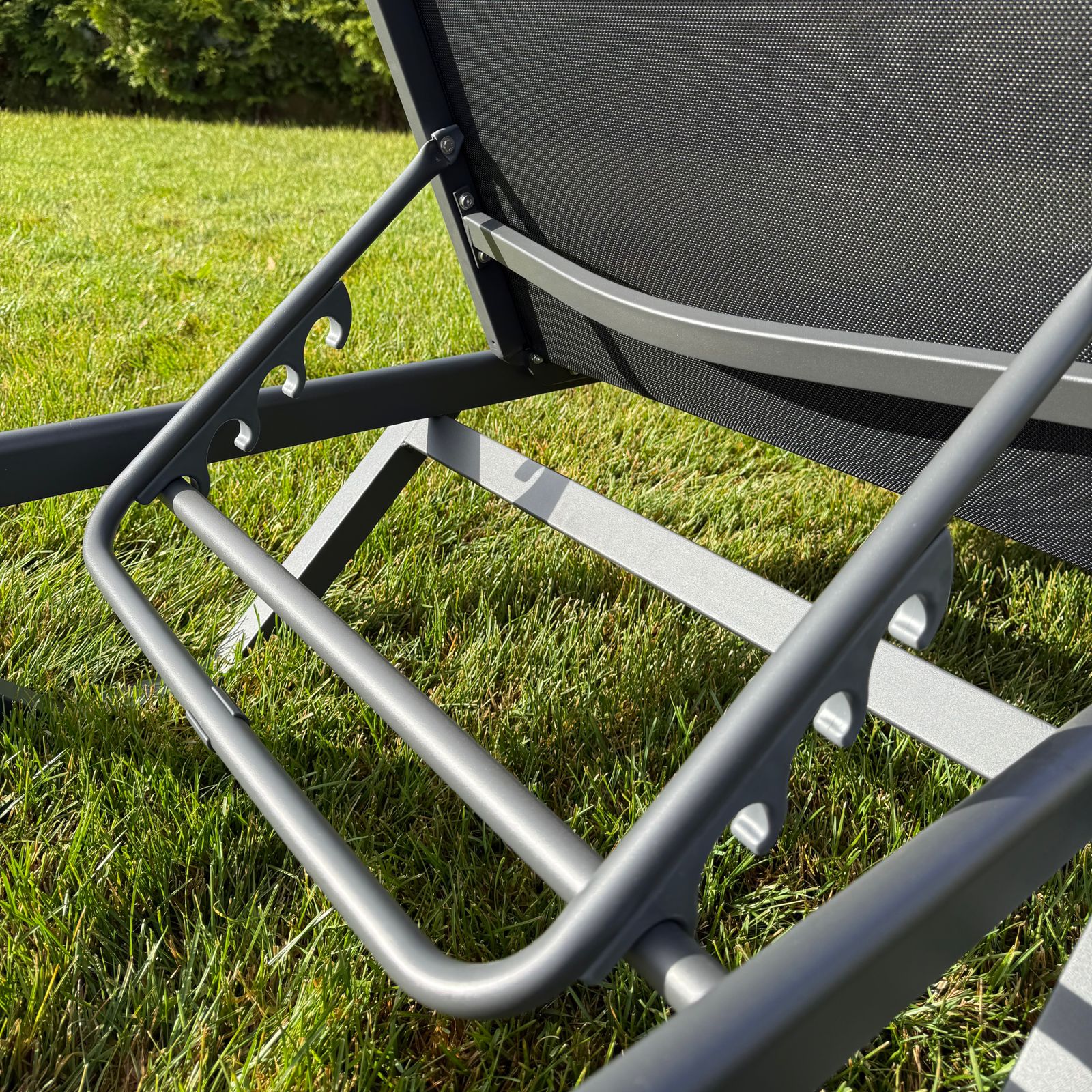 Шезлонг Enzo Royal Family из алюминия черный фото 4