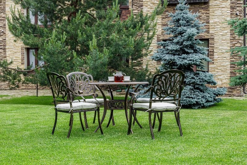 Обеденный комплект Wilhelm Royal Family из алюминия на 4 персоны фото 2