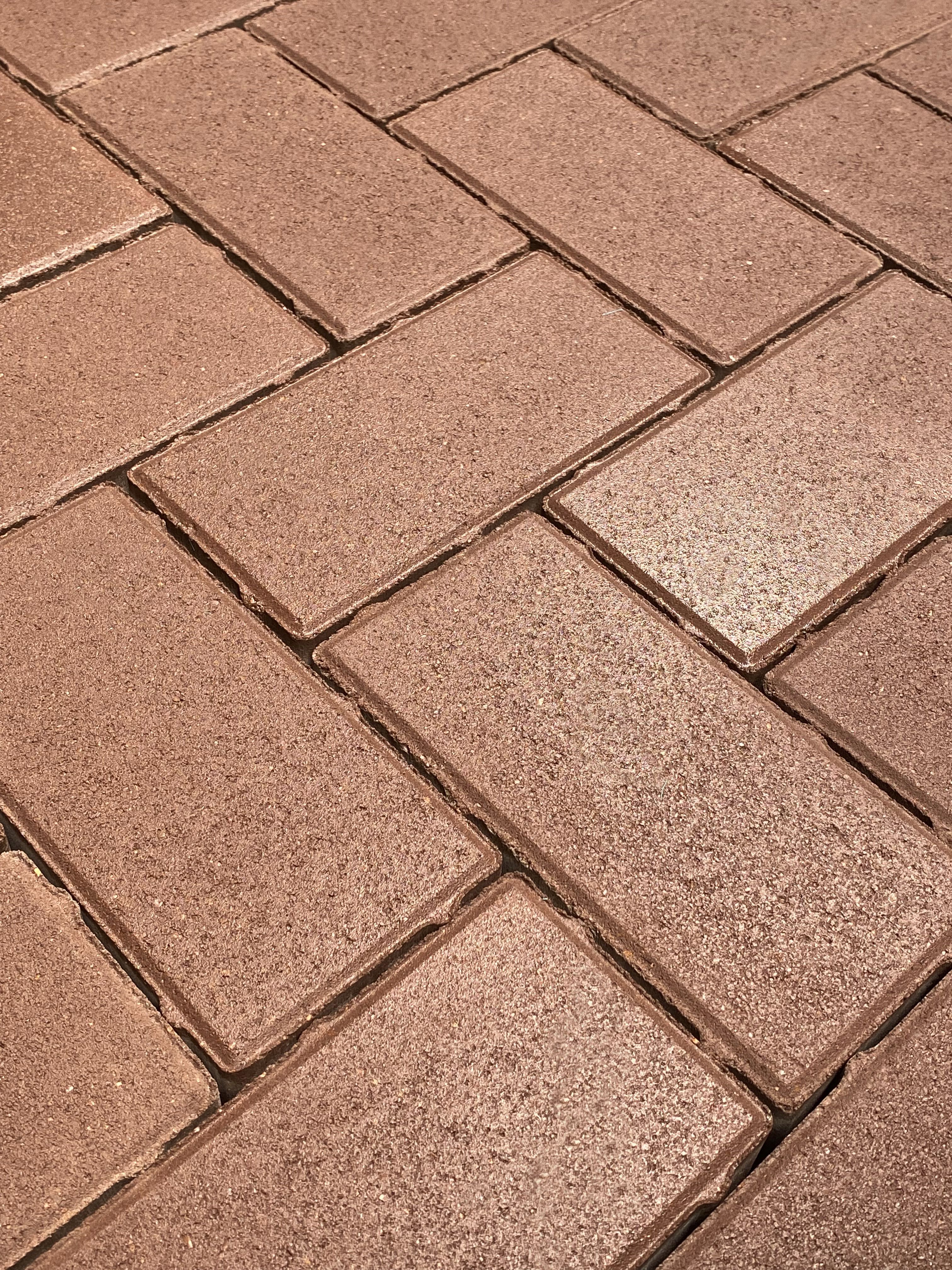 Тротуарная плитка Koldiz 100 мм Моно Бордовый фото 1