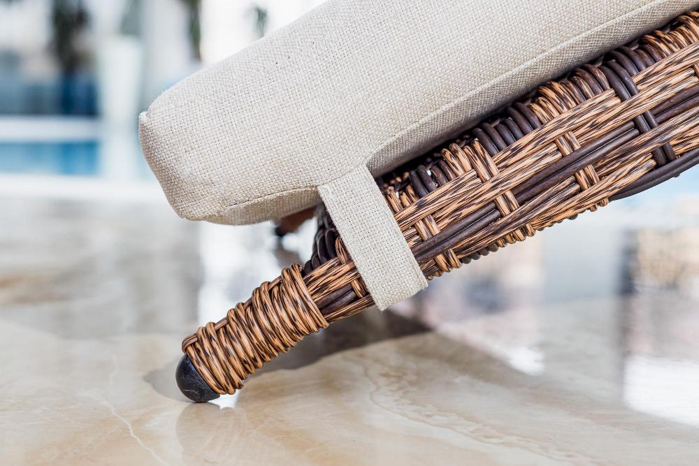 Шезлонг Agata Royal Family из искусственного ротанга с матрасом, цвет коричневый фото 4