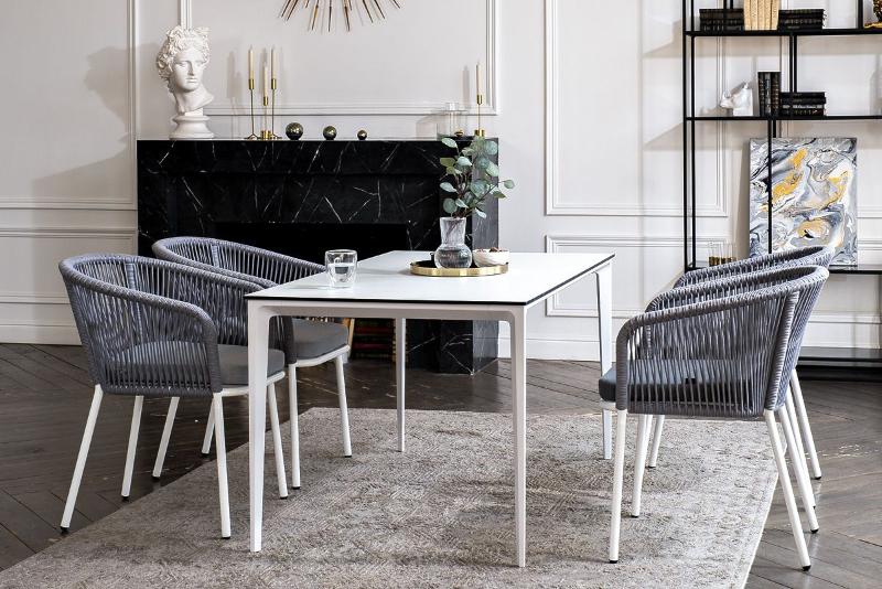 Обеденная группа Малага 4SIS на 4 персоны со стульями "Марсель", каркас белый, роуп светло-серый фото 4