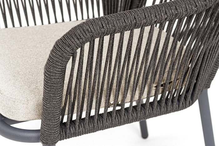 Лион стул плетеный из роупа, каркас алюминий темно-серый (RAL7024) муар, роуп темно-серый круглый, ткань бежевая 052 фото 2