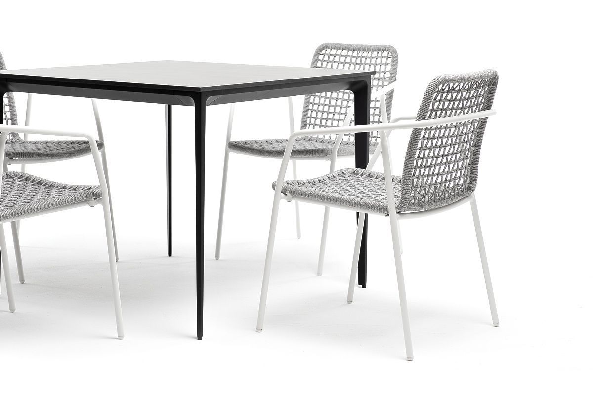 Обеденная группа Малага 4SIS на 4 персоны со стульями "Тунис", каркас белый, роуп светло-серый фото 2
