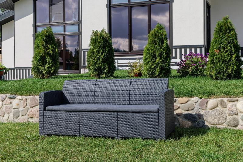 Диван трехместный Lana Royal Family из пластика, цвет графит фото 2